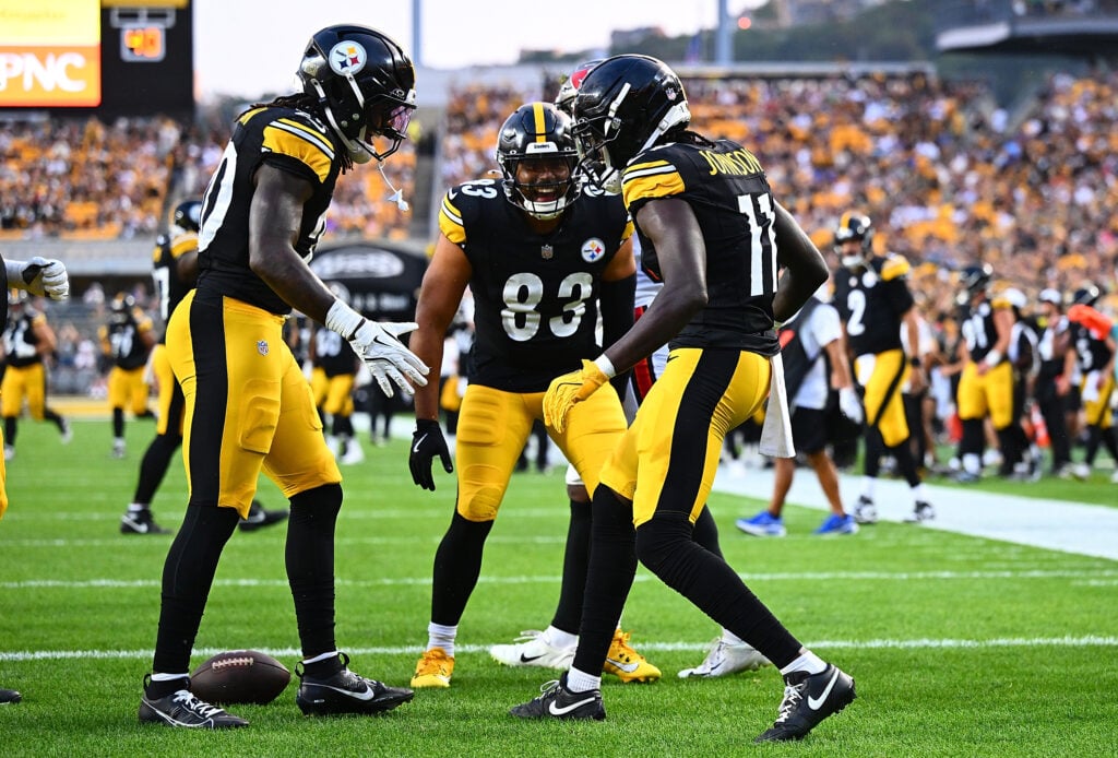 Steelers Take a Bold Gamble: Newly Released CB Prospect Joins the Ranks—Can He Surprise Everyone?