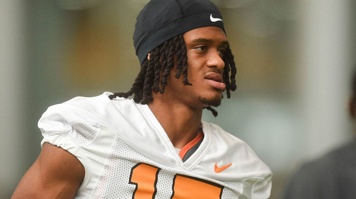 Tennessee Football Star WR Faces Shocking Arrest Over Suspended License—What It Means for the Season