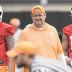 Tennessee Volunteers’ Shocking 2025 Quarterback Choice Sets College Football Abuzz