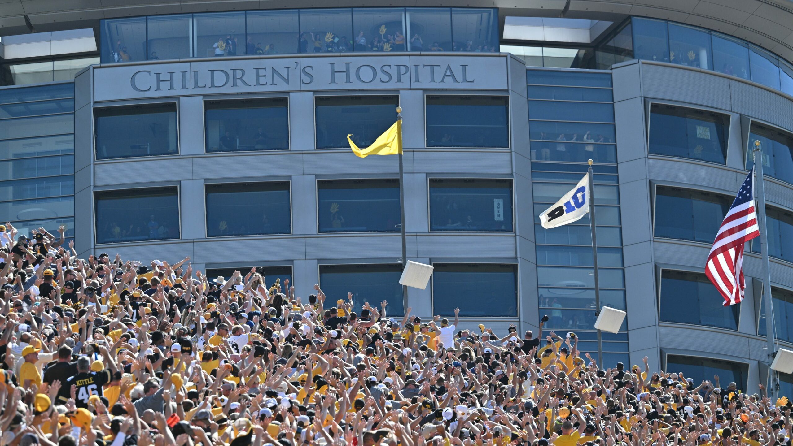 The Iowa Wave: The College Football Tradition That Captivates Millions—Here’s Why It’s More Than Just a Gesture