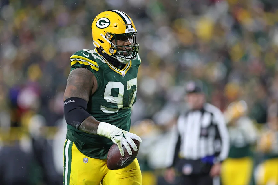 The Shocking Swap: Why the Cowboys Traded Micah Parsons for Packers’ Kenny Clark