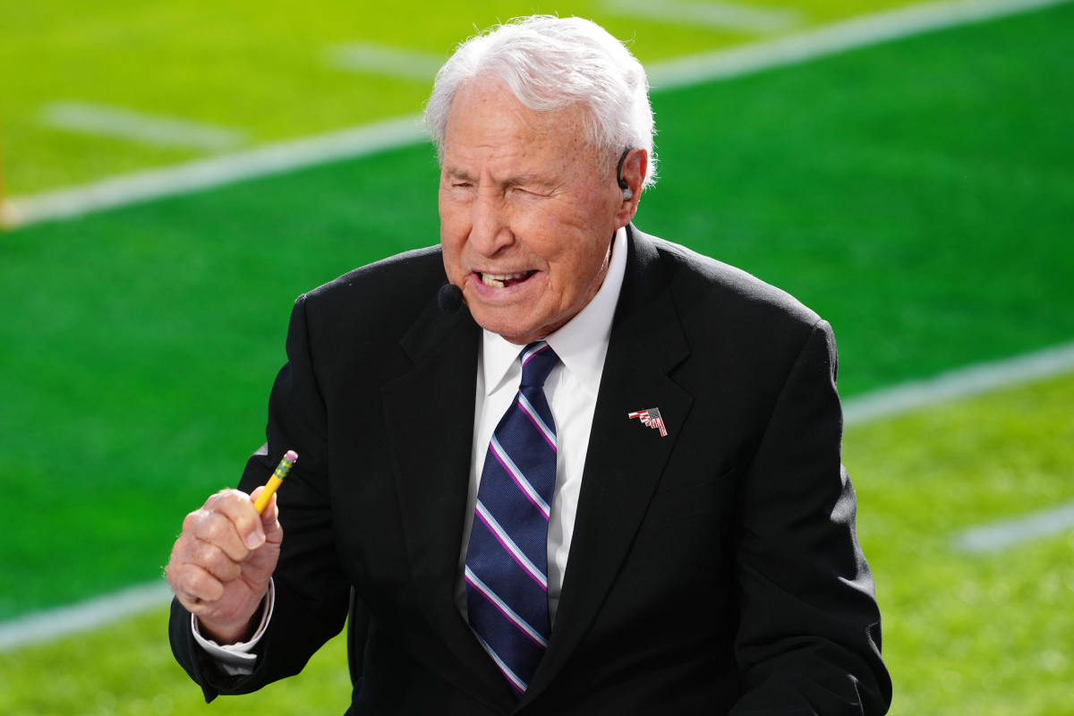 The Unforgettable 'College GameDay' Moment Honoring Lee Corso That Everyone's Talking About