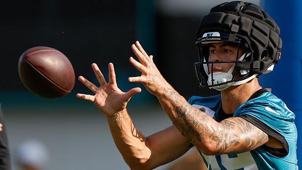 Why Rees-Zammit’s Shocking NFL Exit Signals a Bold Rugby Comeback