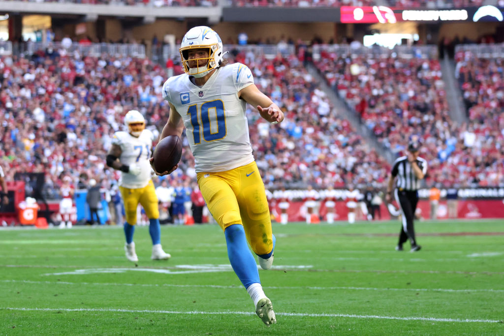 Chargers vs. Chiefs: A Battle of Power and Strategy That Could Shock the NFL