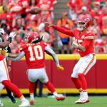 Chris Simms Sounds Alarm on Chiefs’ Offense—What’s Really Going Wrong?