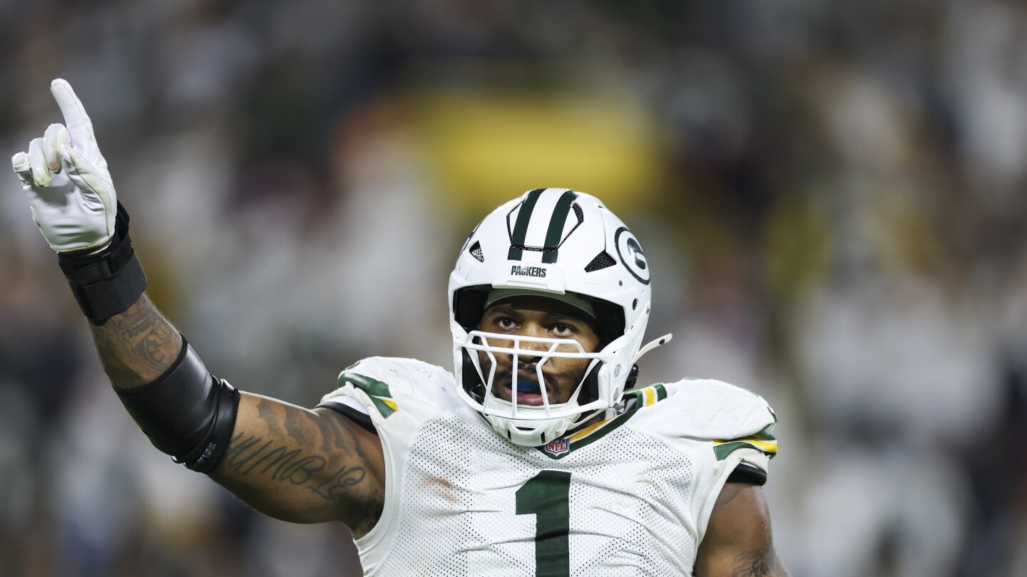 Cowboys' Shocking Decision: Why Micah Parsons Won't Be Honored on His Big Return This Sunday
