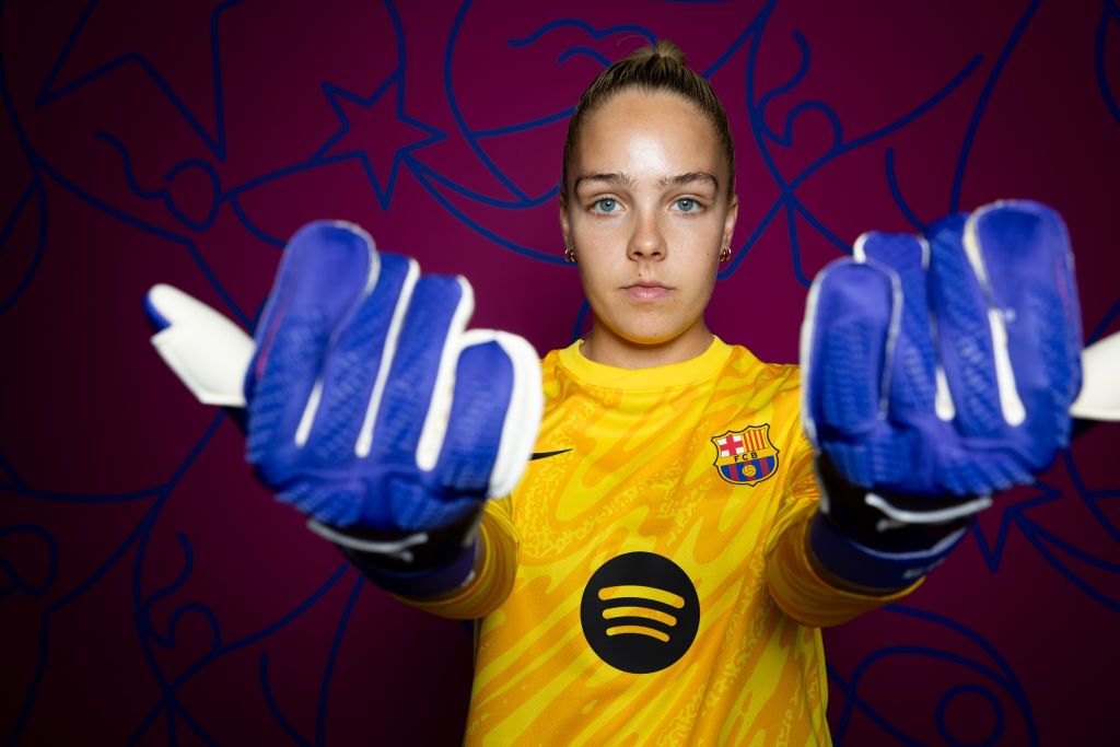 Ellie Roebuck Reveals Harrowing Stroke at 24 and Shocking Treatment Behind Manchester City Scenes