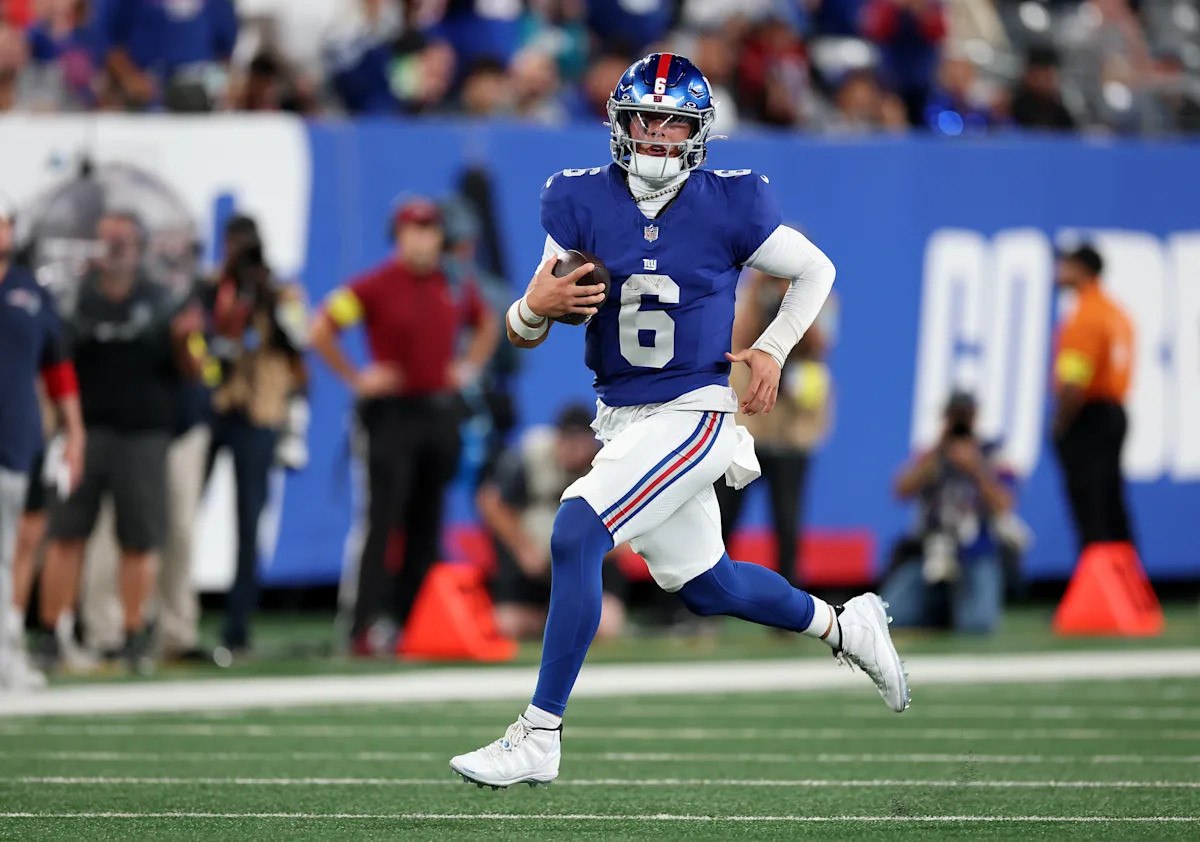 Giants Unveil Secret Playbook for Rookie Jaxson Dart—Could Week 1 Be a Game-Changer?