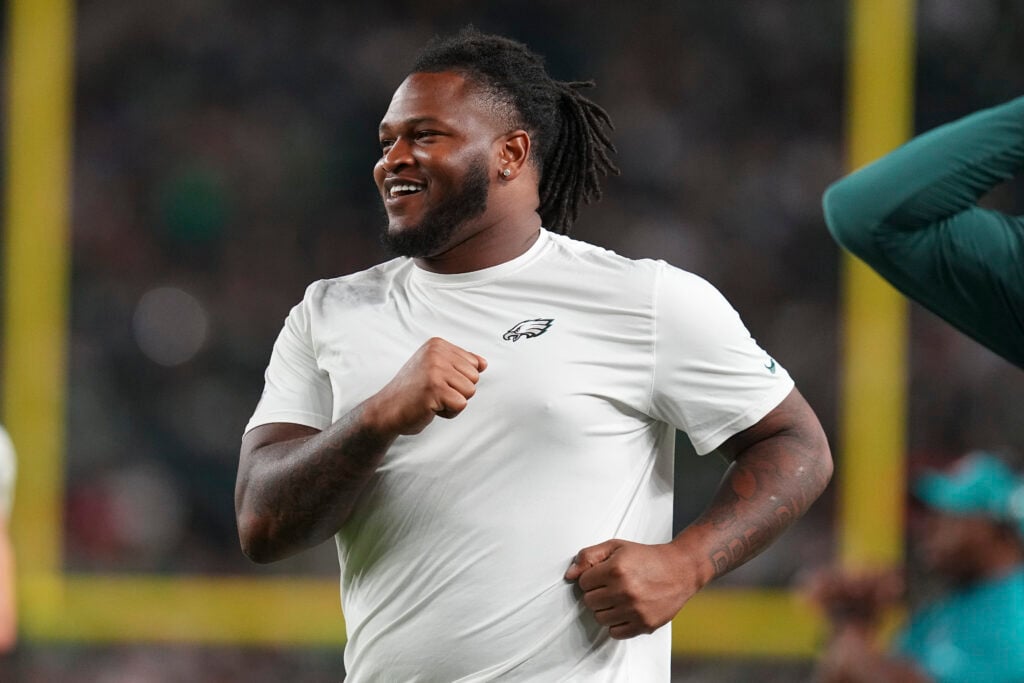 Ian Rapoport Drops Unexpected Update on Jalen Carter’s Sunday Availability—What It Means for the Game