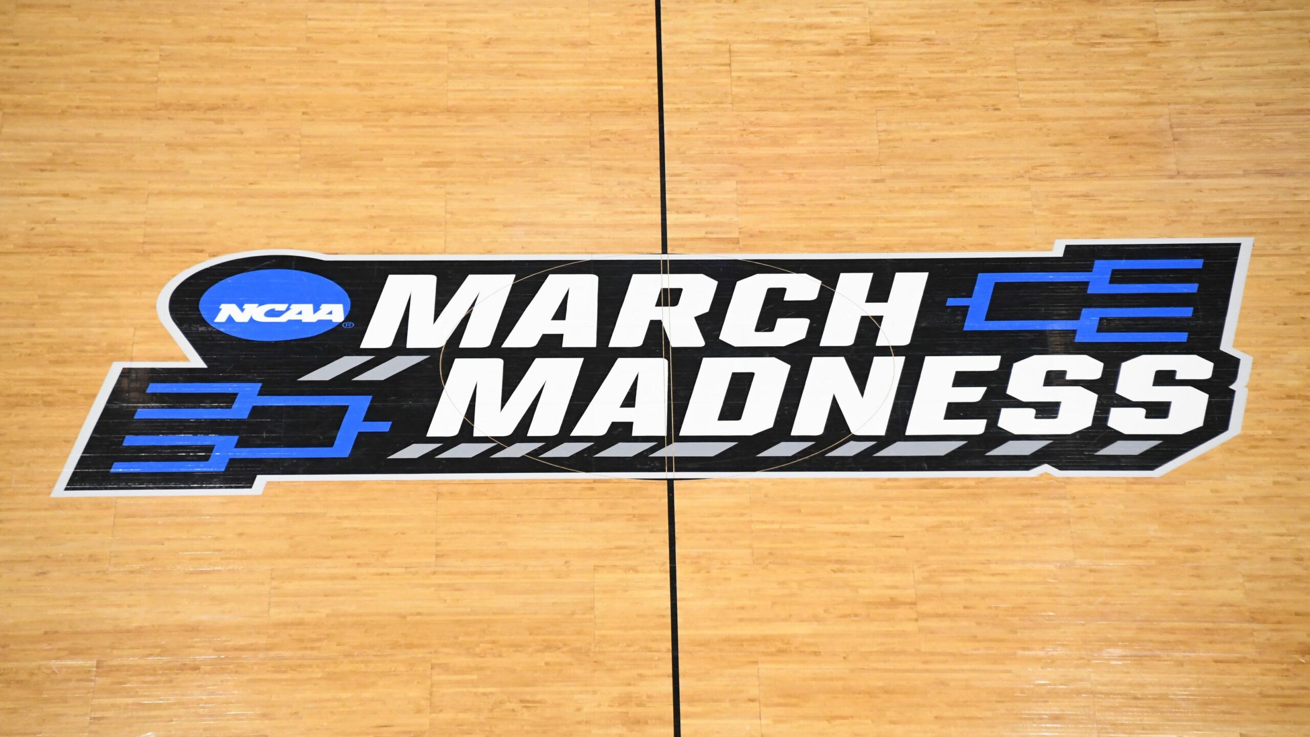 Is Iowa Men’s Basketball Really on the NCAA Tournament Bubble? Early ESPN Bracketology Sparks Debate