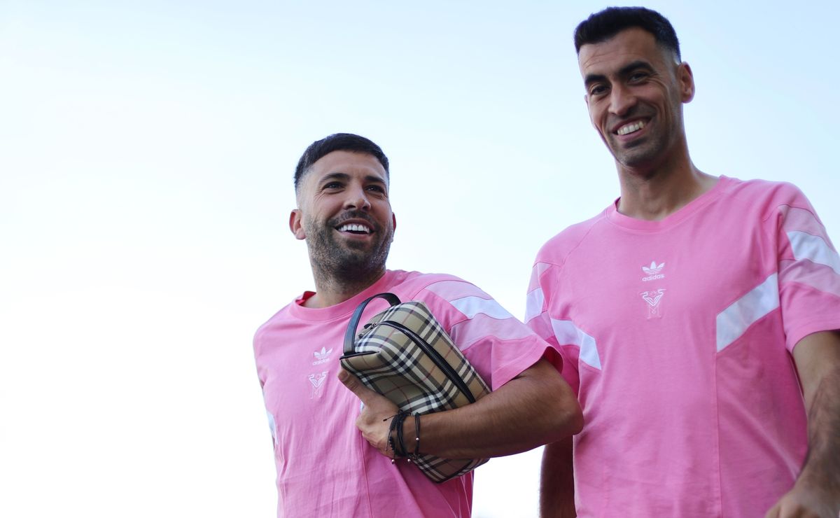 Mascherano Drops Shocking Hint on Busquets and Jordi Alba’s Fate at Inter Miami—Is Messi's Era Coming to an End?