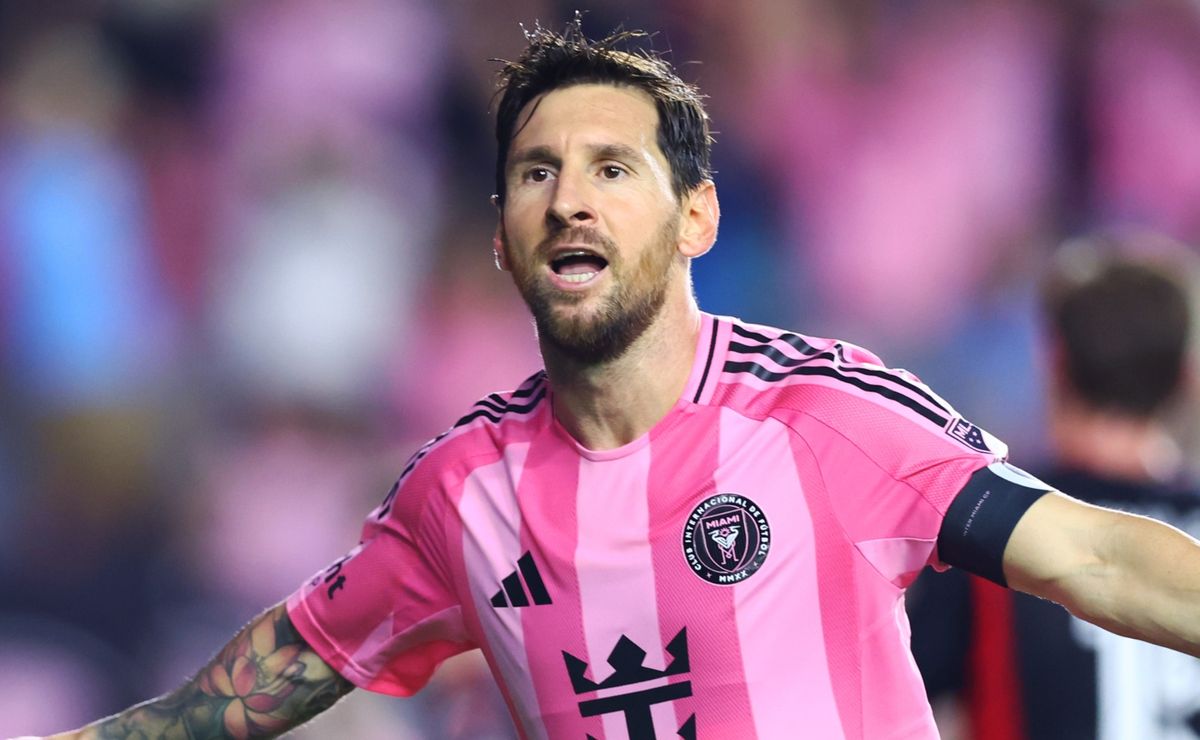 Messi’s Stunning Brace for Inter Miami Sends Shockwaves Through MLS Playoffs – You Won’t Believe How He Did It!
