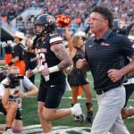 Oklahoma State in Turmoil: Fans Rally for Mike Gundy’s Ouster After Shocking Tulsa Defeat