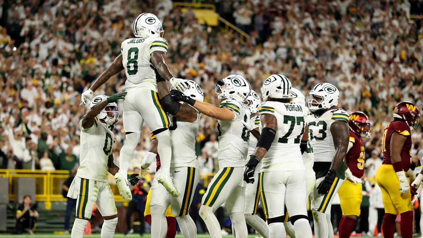 Packers Dominate Early as Commanders Struggle: Can Washington Mount a Comeback?