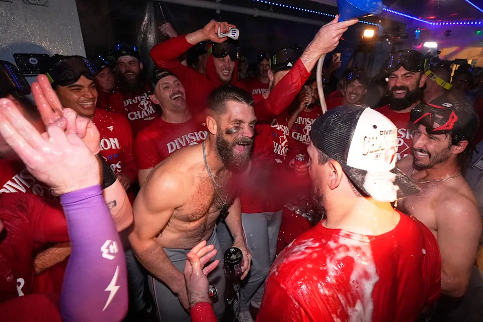 Phillies’ Heart-Stopping Comeback Shocks Dodgers, Seals Dramatic NL East Victory in Extra Innings