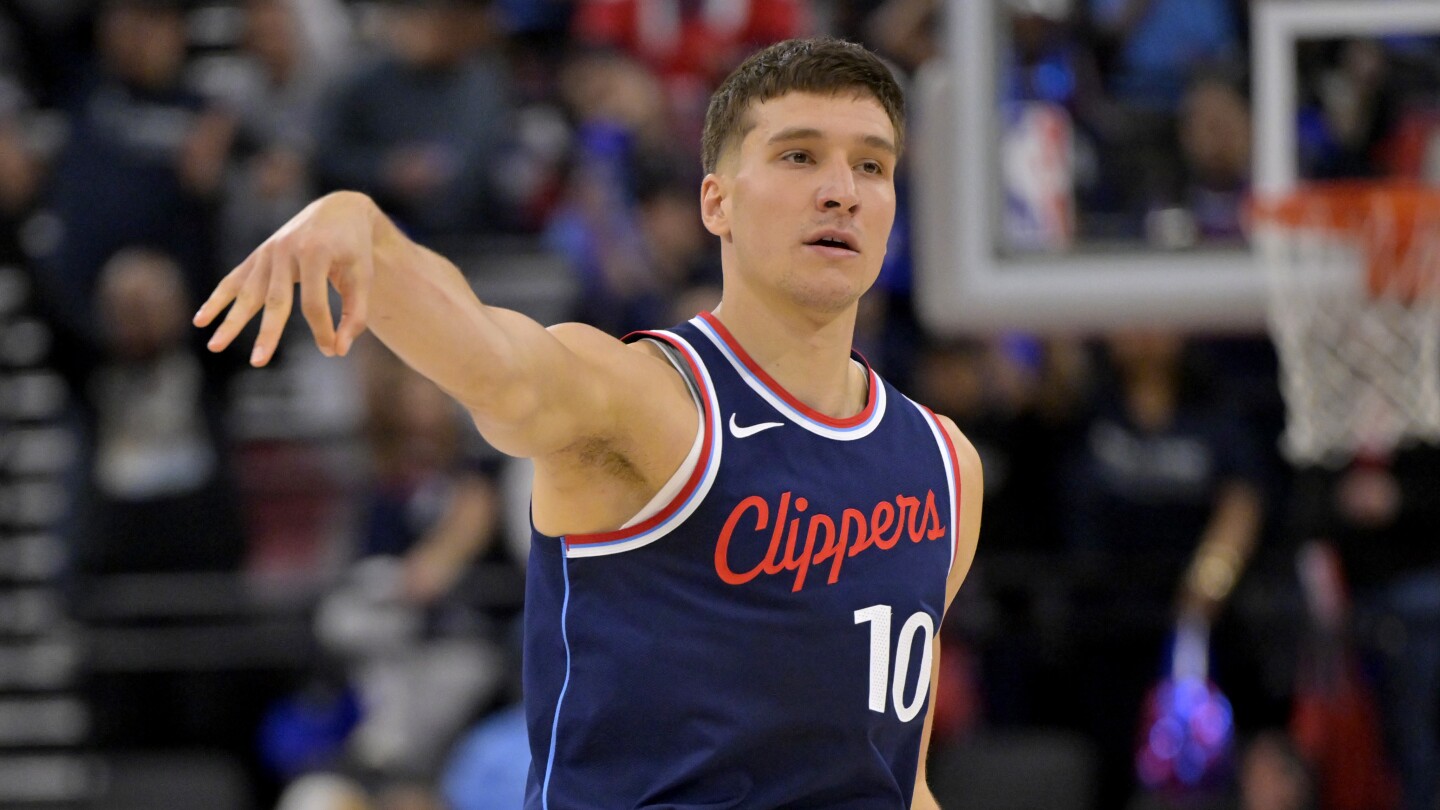 Serbia’s EuroBasket Hopes Shattered: Bogdan Bogdanovic’s Shocking Hamstring Injury Sends Shockwaves Through Tournament