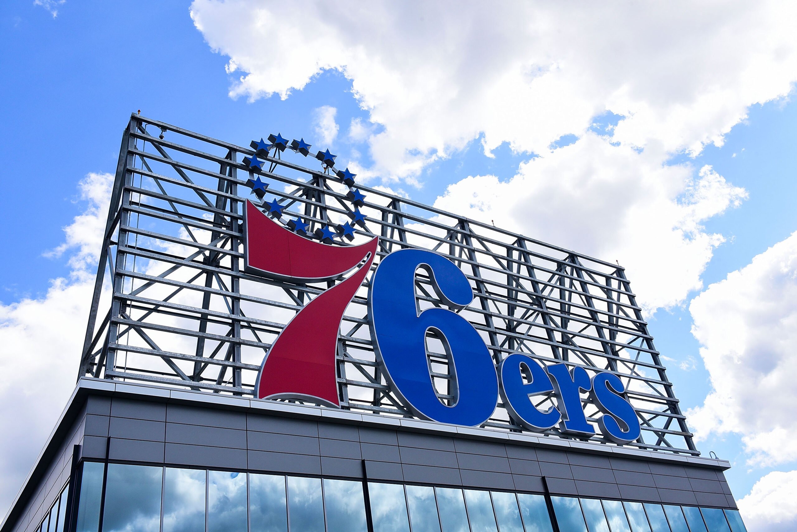 Shockwaves Hit Sixers: Star Player’s Injury Threatens Playoff Hopes