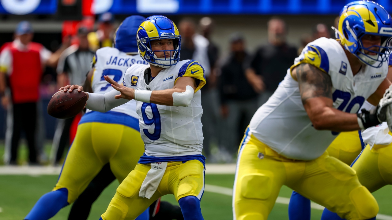 Unlocking Victory: Insider Secrets to Dominating Circa Million VII Survivor NFL Week 2 Contests
