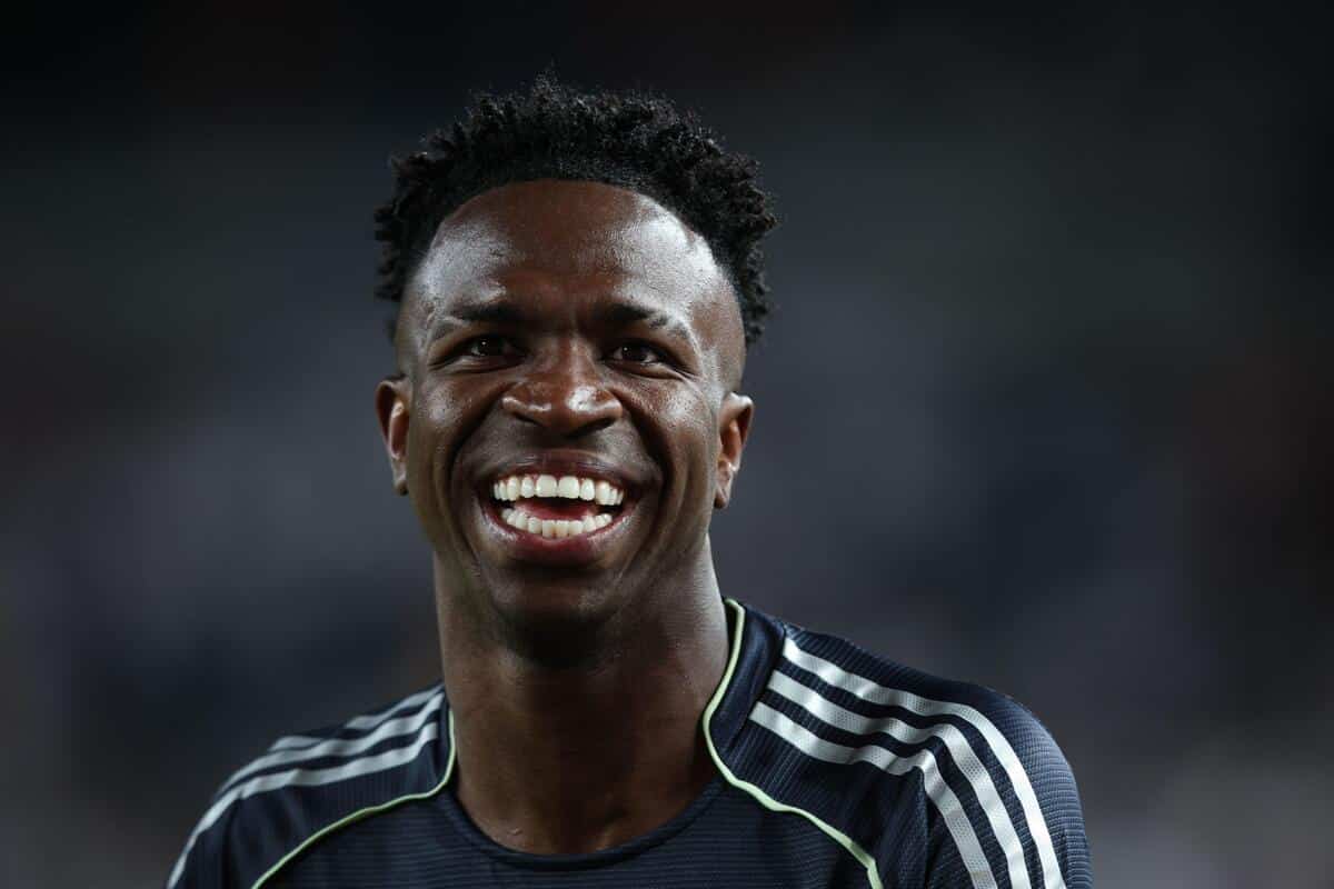 Vinicius Jr's Stunning Goal, Modric's Magic, and Real Madrid's Thrilling Triumph Over Levante Uncovered!
