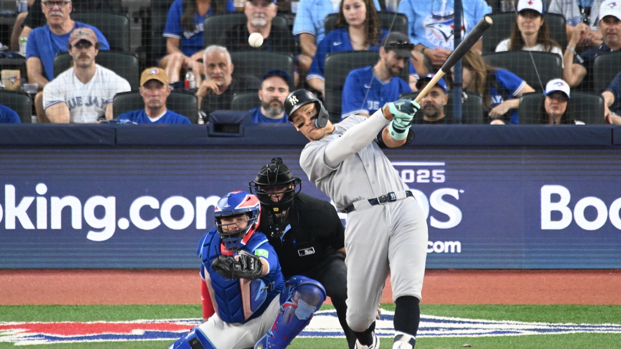 Game 3 Showdown: Will the Blue Jays or Yankees Ignite an Unforgettable Slugfest?