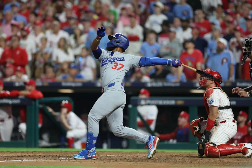 Inside Teoscar Hernández’s Mindset: The Surprising Secret Behind His October Breakout