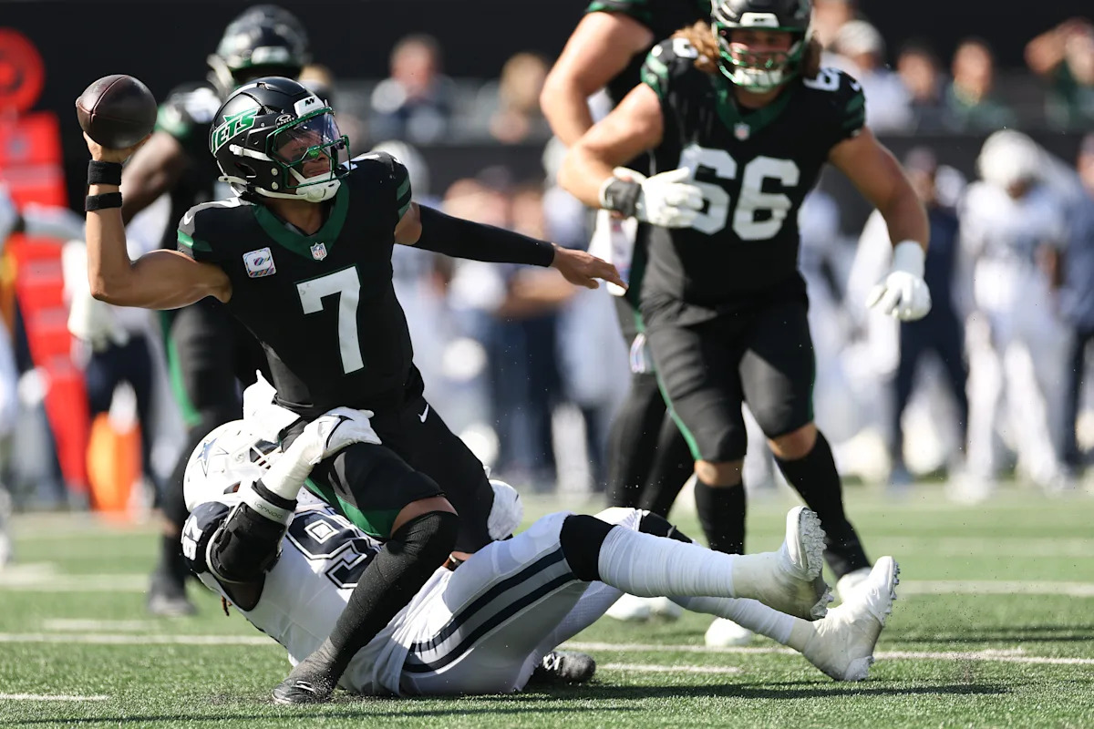 Justin Fields in Crisis as Cowboys Dominate Jets, Leaving New York Winless Under Glenn—What’s Next for the Struggling Team?