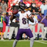 Lamar's Epic Comeback and a High-Stakes Giants-Eagles Rematch Set to Shock NFL Week 8 Odds!