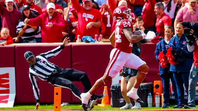 Oklahoma Sooners and Tennessee Volunteers Clash Rekindles Rivalries: Which Familiar Faces Will Steal the Spotlight?