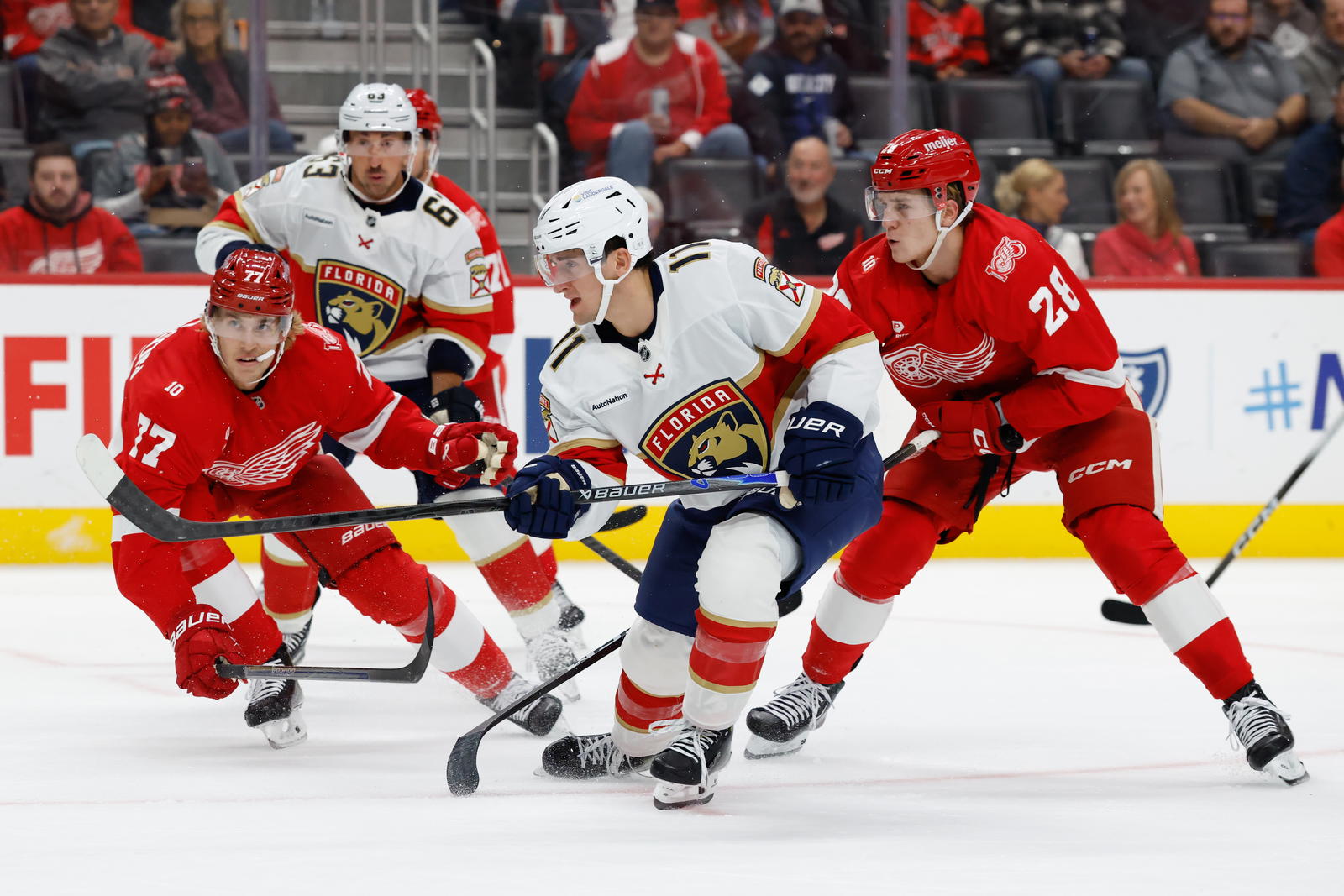 Panthers’ Struggle Deepens: What Went Wrong in Detroit’s Showdown with the Red Wings?