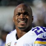 Shockwaves in Sports: Adrian Peterson's Night of Chaos Behind Bars Raises Serious Questions