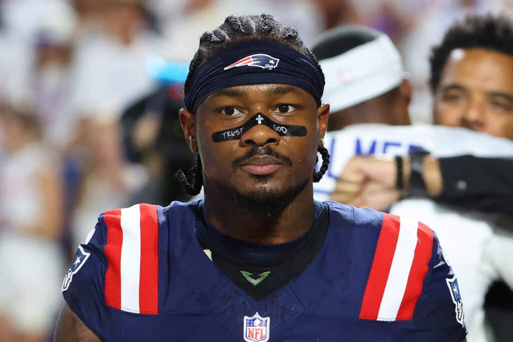 Stefon Diggs' Surprise Gesture Leaves Patriots Unit Speechless—What He Did Next Will Shock You
