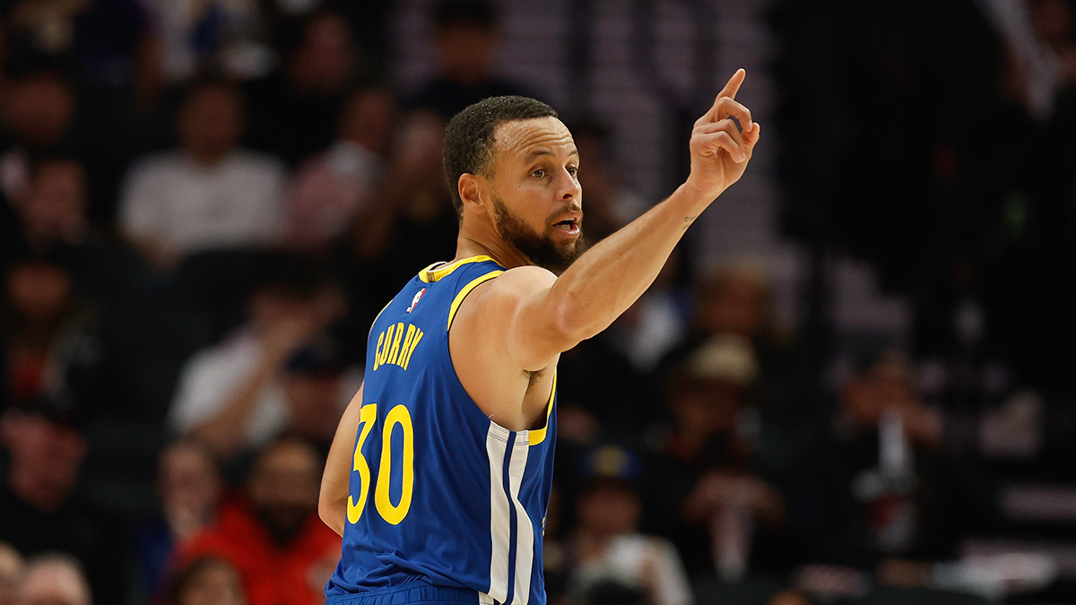 Steph Curry's Surprising Spot on the NBA's All-Time Earnings List Revealed!