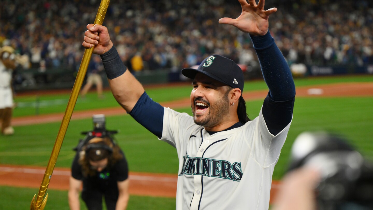 Suárez’s Grand Slam Ignites Mariners’ Historic Drive—Are They on the Brink of Their First World Series?