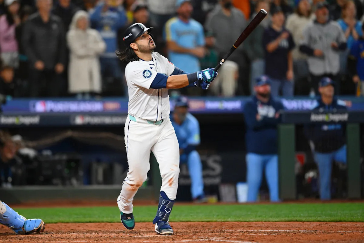 Toronto Blue Jays Clash with Seattle Mariners in High-Stakes Game 6: Must-Know Viewing Details Inside!