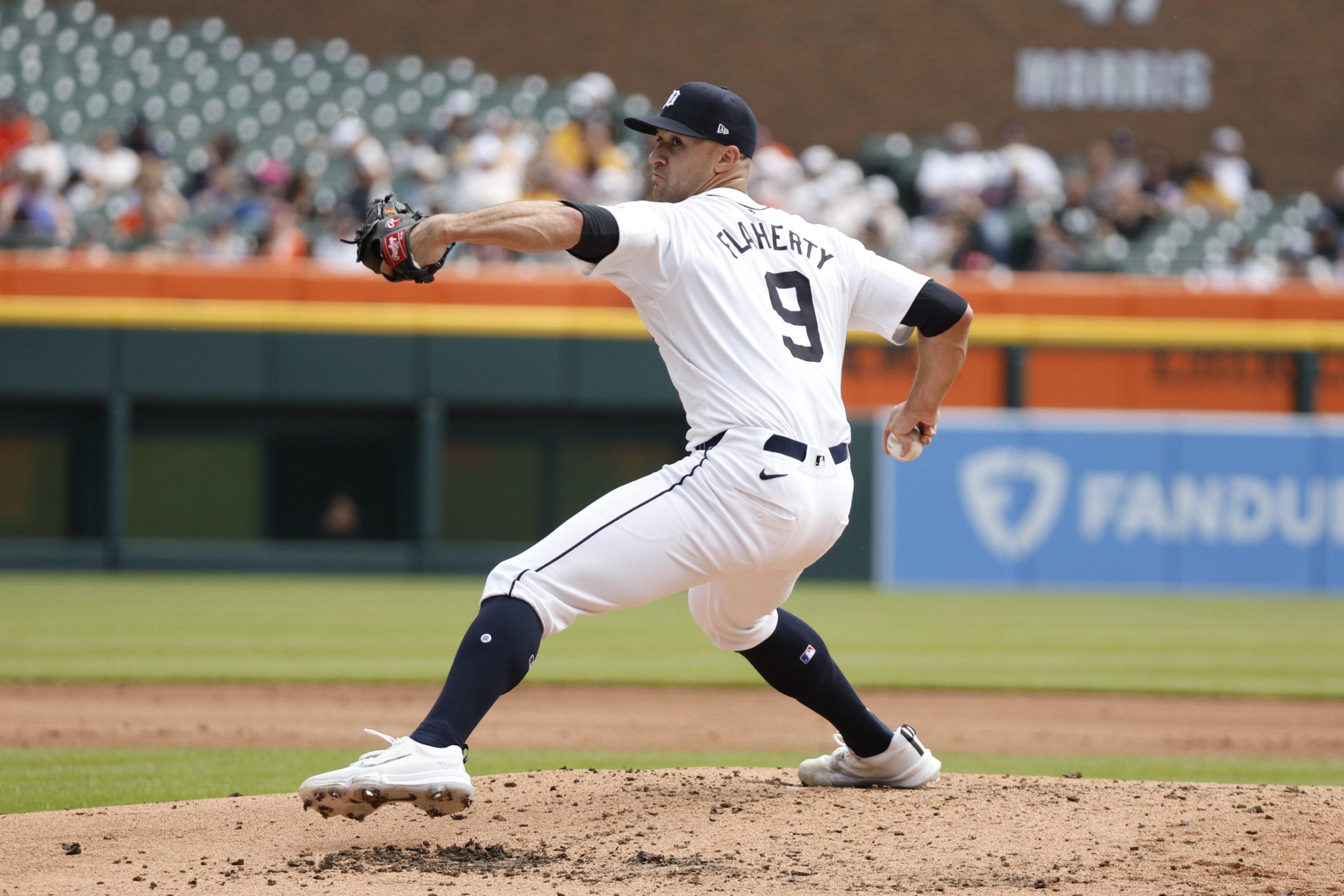 Why Mariners and Tigers’ Pitching Duel Keeps Fans on the Edge of Their Seats
