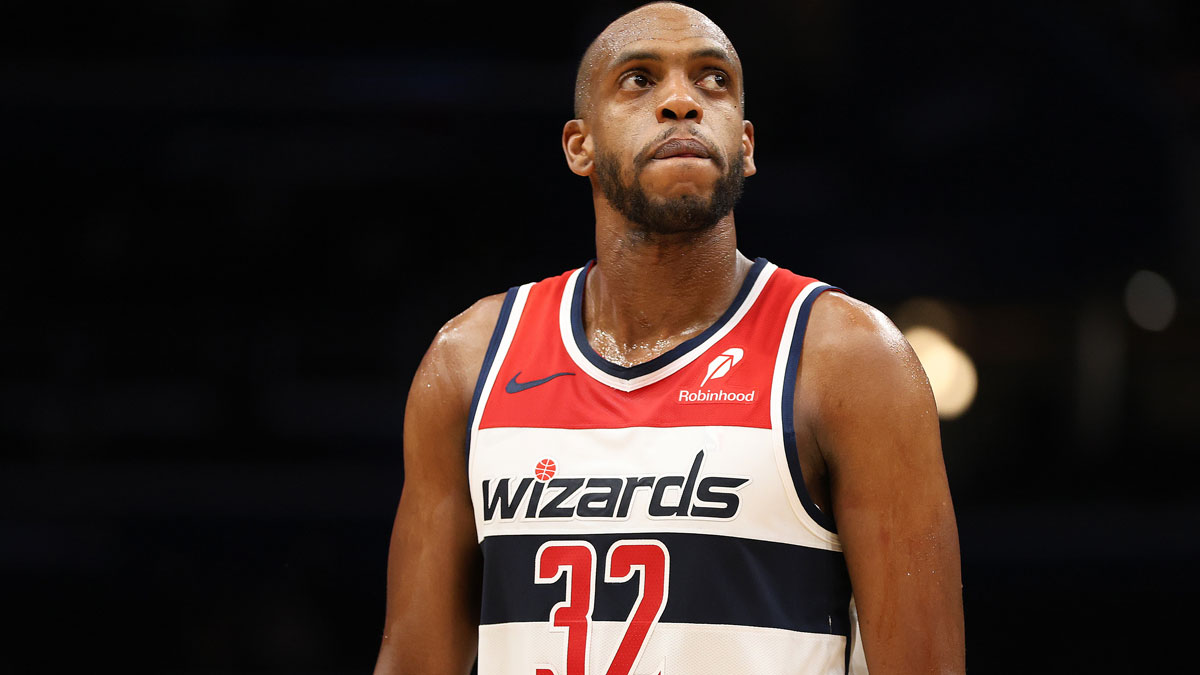 Wizards’ Khris Middleton’s Heartfelt Homecoming: What He Revealed About Milwaukee Will Surprise You