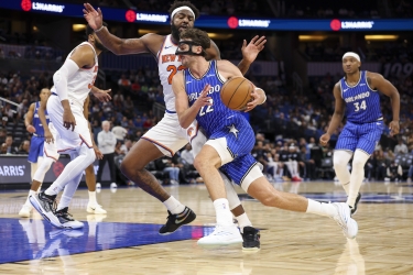 Can Mike Brown’s Bold Defense Turn the Knicks Around After Stunning Loss to Magic?
