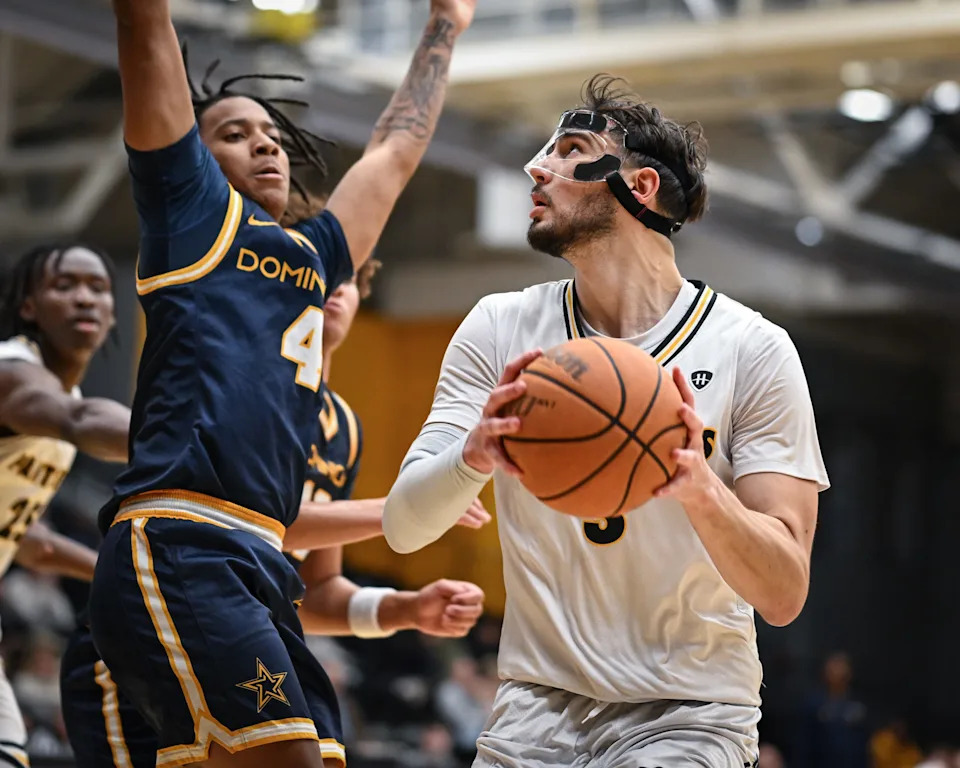 Can UW-Milwaukee’s Defense Bounce Back or Is the Struggle Just Beginning?