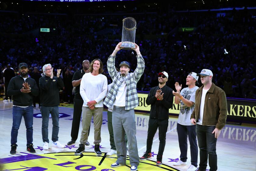 Dodger Dynasty Unfolds: What’s Behind Fans’ Obsession with Consecutive Championships?