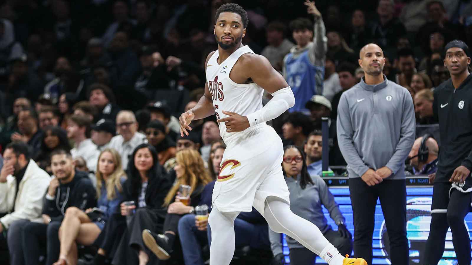 Donovan Mitchell’s Late-Season Surge: Is He the Dark Horse MVP the NBA Overlooked?