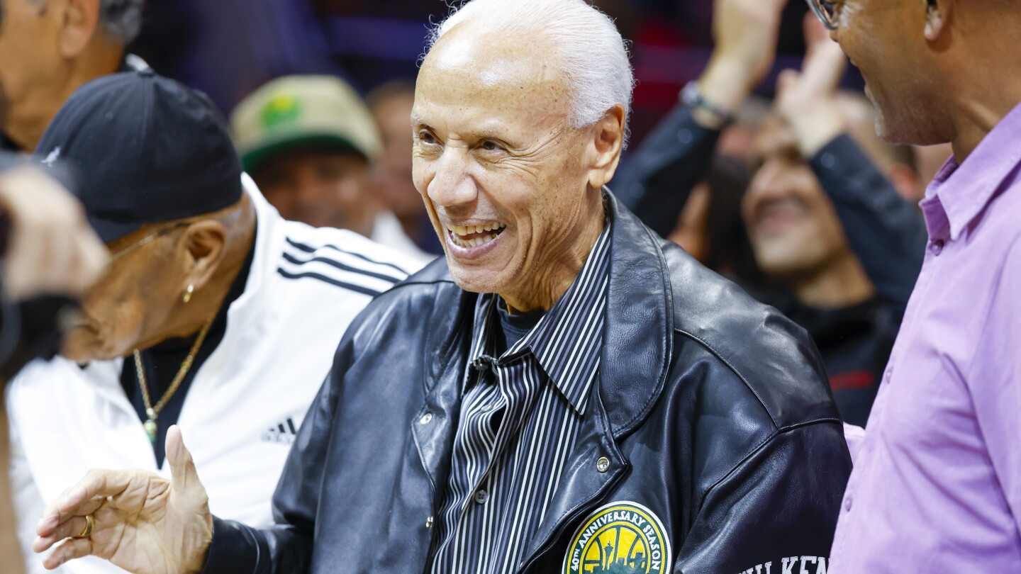 Legendary Coach Lenny Wilkens Passes at 88: The Untold Legacy Behind Basketball’s Quiet Giant