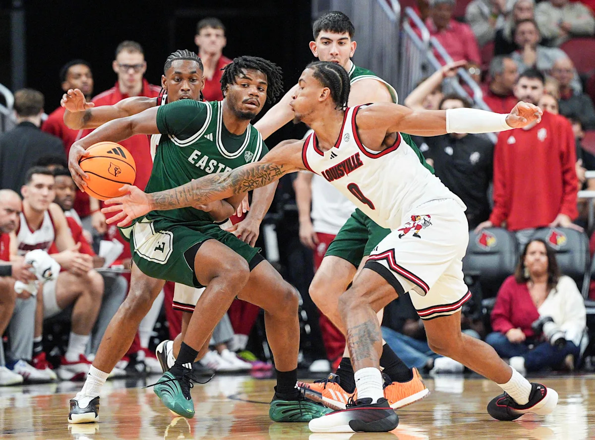 Louisville Unleashes Relentless Offense, Leaving Eastern Michigan Stunned in Dominant Showdown