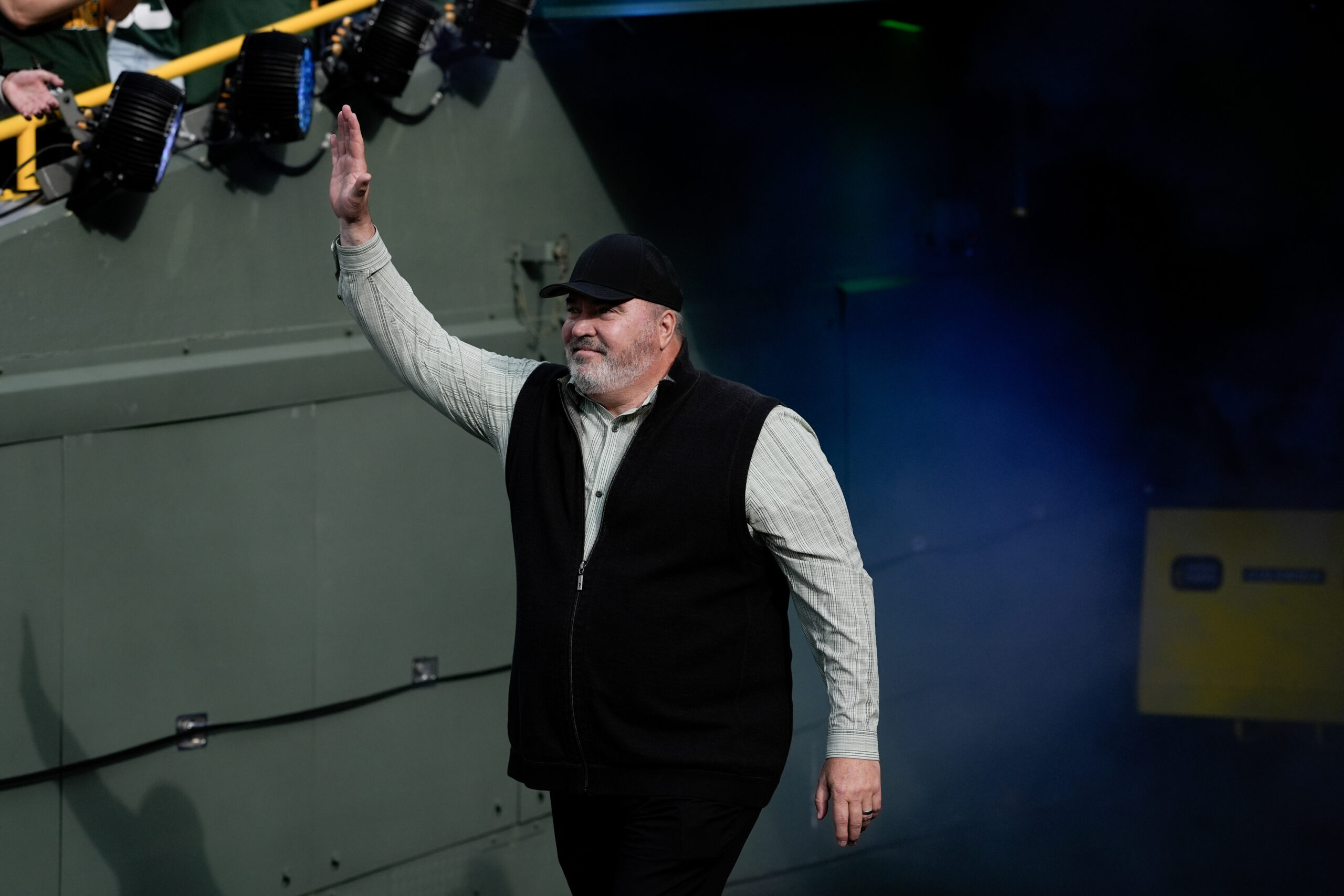 Mike McCarthy Reveals Surprising Secret Behind Steelers TE’s Game-Changing Impact