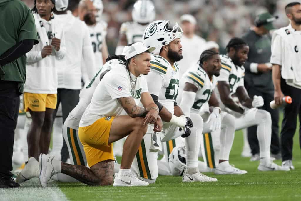 Packers Eye Surprising Veteran TE Move That Could Change Their Season Before Trade Deadline