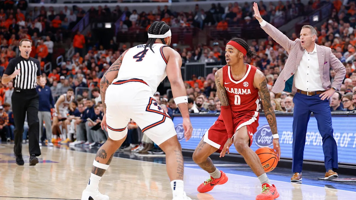 Philon’s 24 Points Propel No. 11 Alabama Past No. 8 Illinois in Stunning 90-86 Upset—What Fueled the Razorbacks’ Comeback?