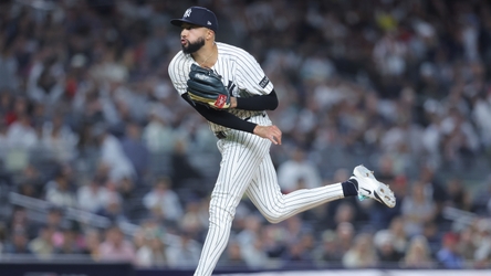 Red Sox Eye Surprise Blockbuster Move Targeting Devin Williams Amid Yankees’ Free Agency Frenzy