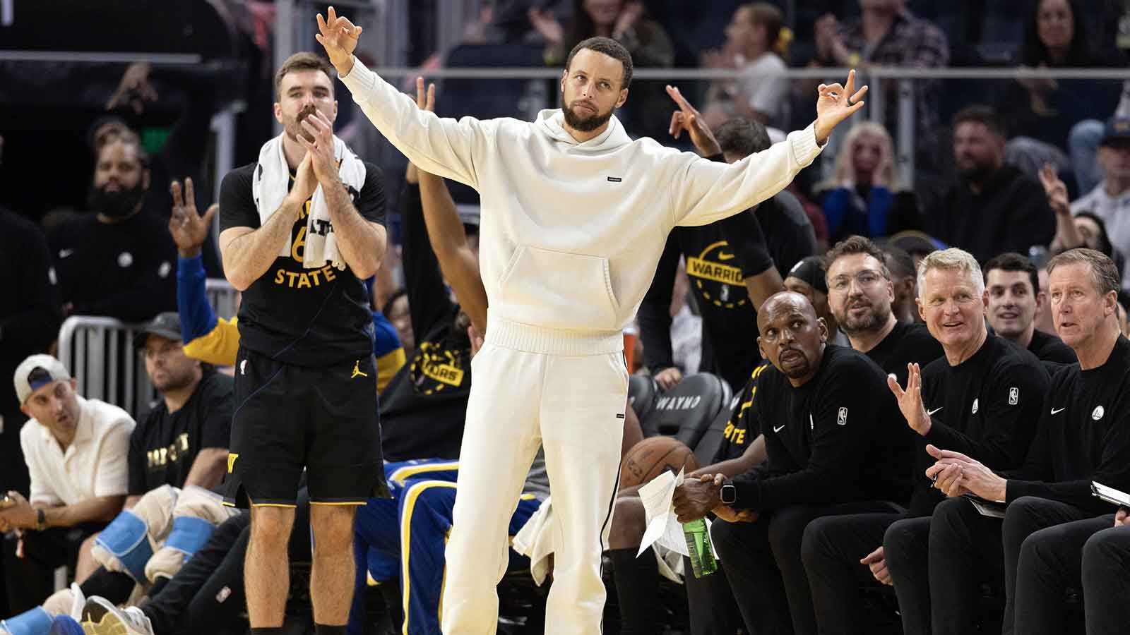 Stephen Curry's Surprise Comeback Against Thunder Could Change the Game – What Fans Need to Know