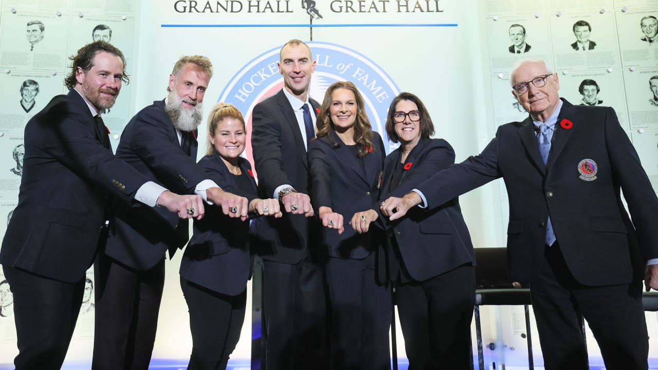 Thornton and 2025 Hall of Fame Legends Reveal Untold Stories Behind Their Legendary Journeys at Ring Ceremony