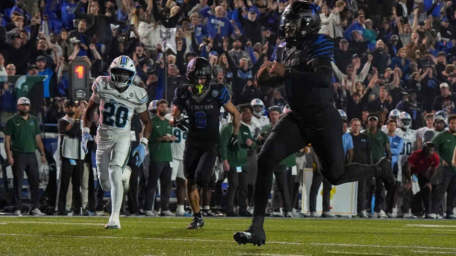 Tulane QB Jake Retzlaff's Unbelievable 1st Half Shatters Expectations Against Memphis – You Won't Believe These Stats!
