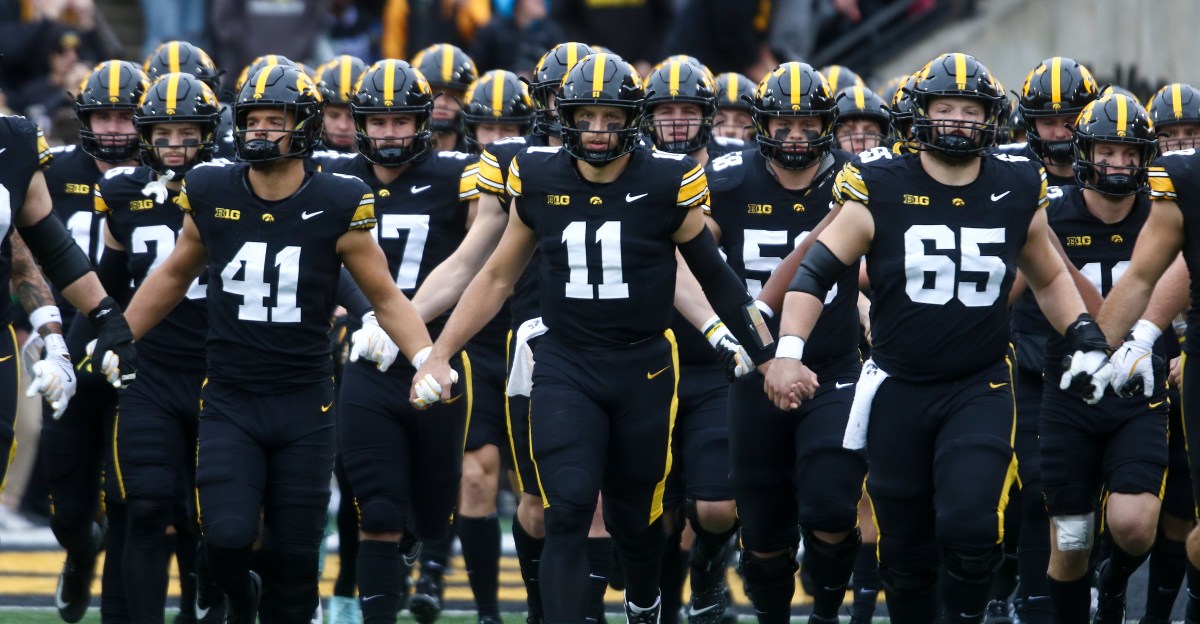 Week 11 Showdown: Can Kinnick's Giants Survive the Ultimate Big Ten Challenge?